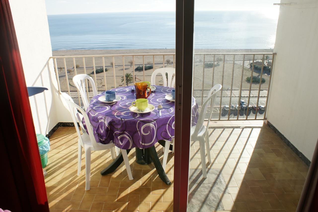 Goldhome - Sylvia - Vistas Espectaculares Al Mar Empuriabrava Kültér fotó